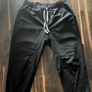 FIGS Men’s Joggers Black Large Pants L